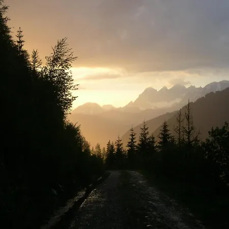 Waldhaus Ahornau Dağ evi